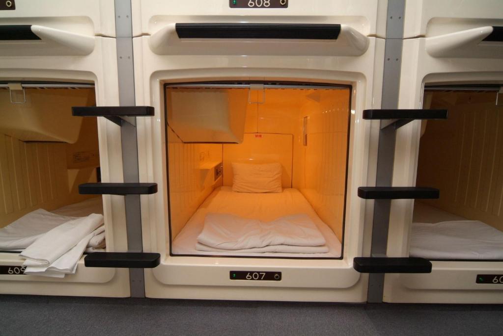 Capsule Hotel & Sauna Ikebukuro Plaza Tokio Kamer foto